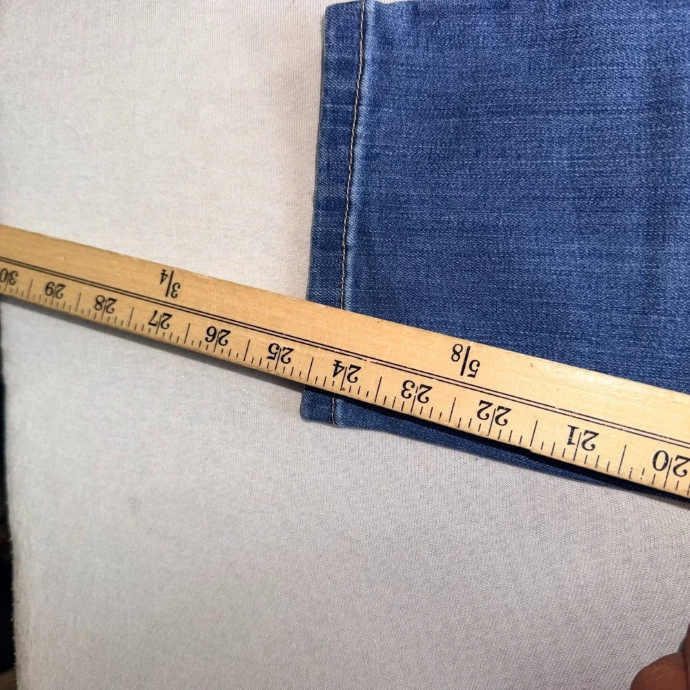 SO Skinny Jeans Women 12P Blue Excellent Distressed Medium Wash Denim Pants